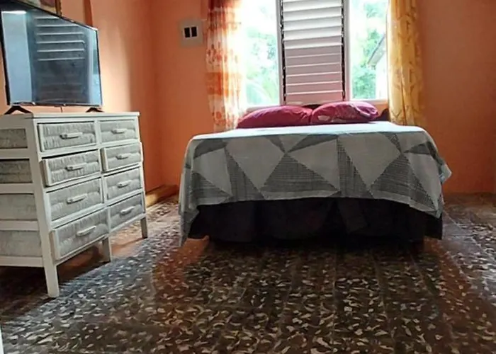Pensión Content *